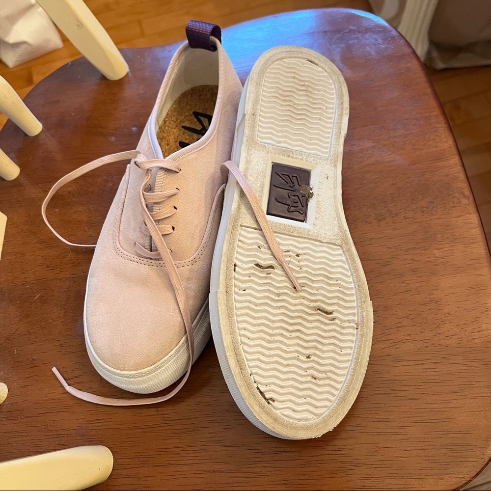 j EYTYS Suede Sneaker - Picture 5 of 6